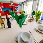 Holiday home House With Sauna And Terrace