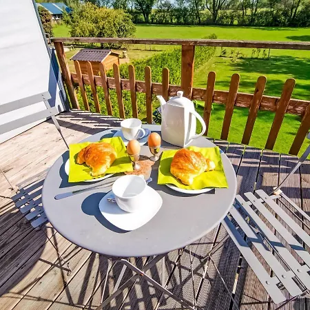 Vakantiehuis House With Sauna In Quiet Area Beautiful Terrace