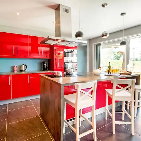 Vakantiehuis House With Sauna In Quiet Area Beautiful Terrace *