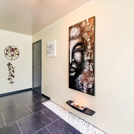 Dom wakacyjny House With Sauna And Terrace *