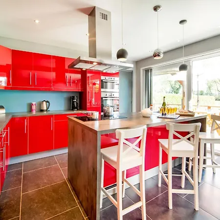 Casa de Férias House With Sauna And Terrace