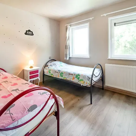 Dom wakacyjny House With Sauna And Terrace