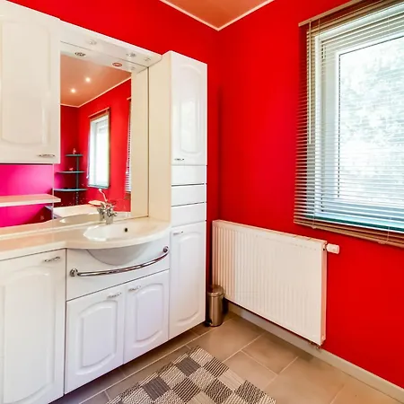 House With Sauna And Terrace *