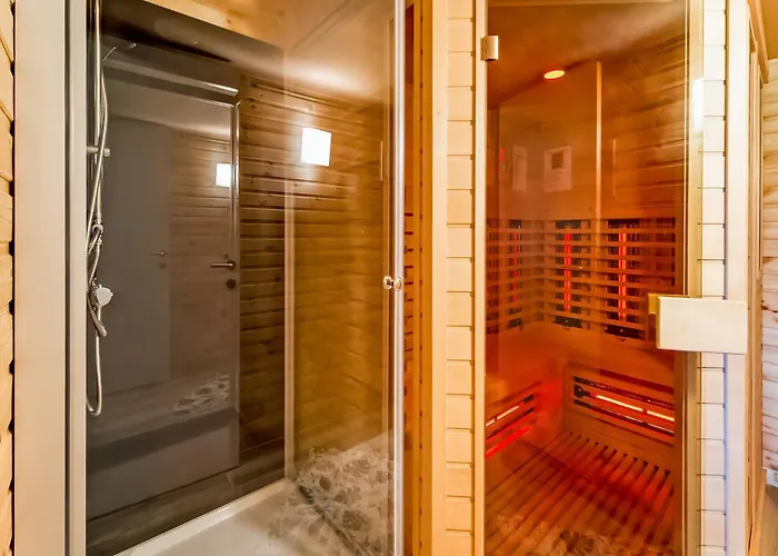 House With Sauna And Terrace *